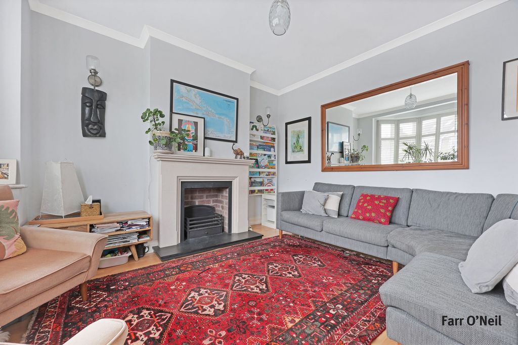 Property photo 2 of 19 Photo 8