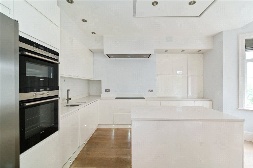 Property photo 2 of 14 Picture No. 04