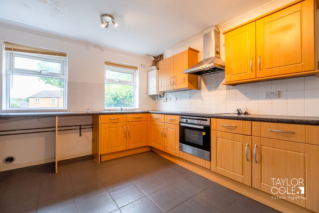 Property photo 3 of 19