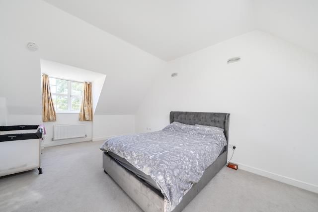 Property photo 3 of 22 Bedroom