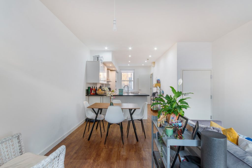 Property photo 2 of 7 Reception Room