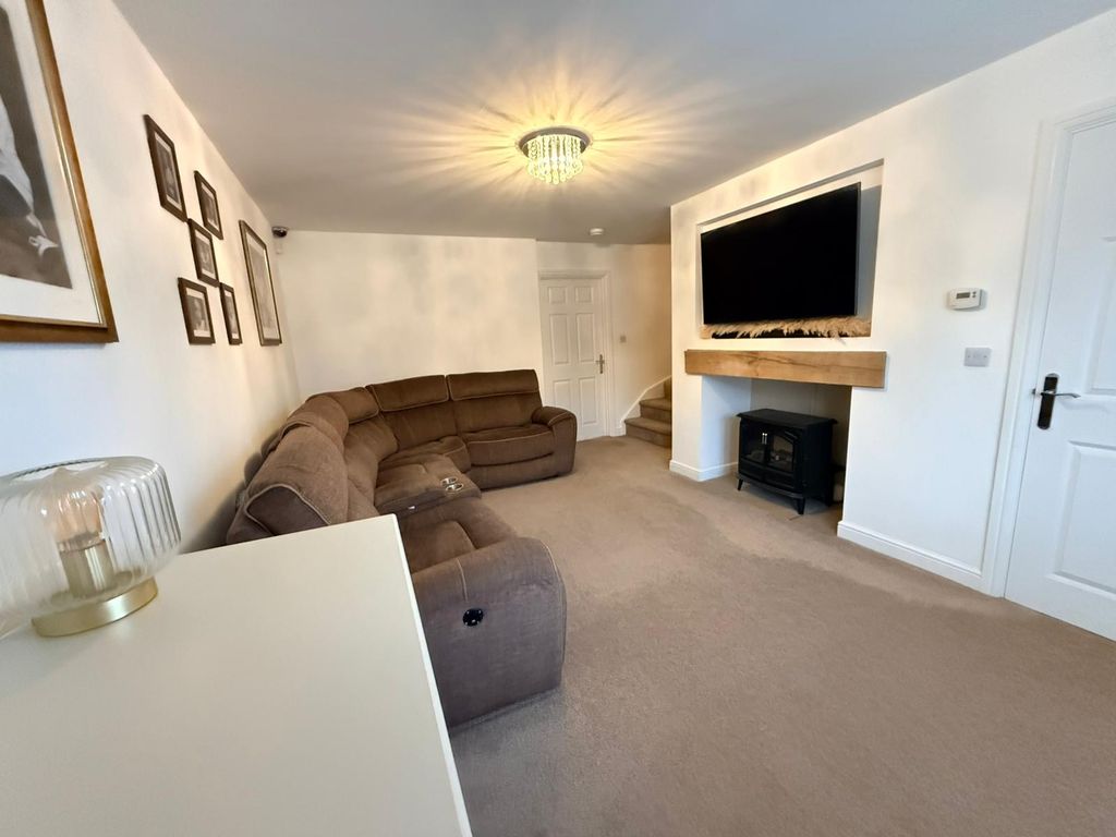 Property photo 3 of 24 Photo-2025-12-27-14-39-43[9]