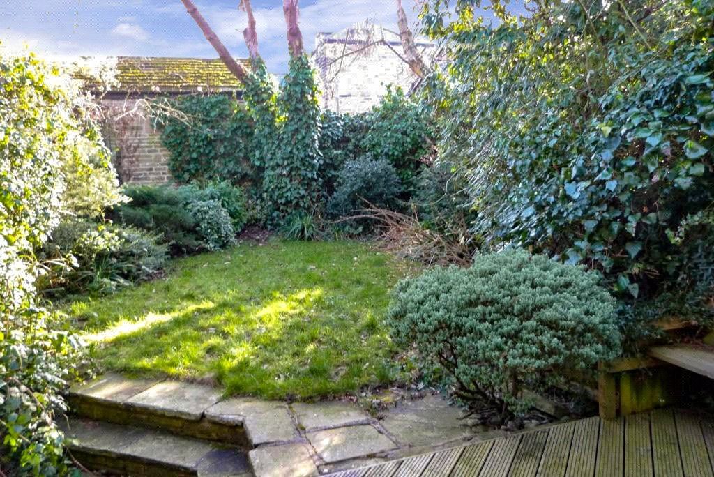 Property photo 3 of 18 Picture No. 17