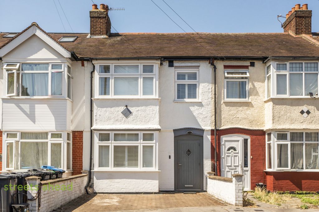 Property photo 1 of 24 919A3ce8-Cbd6-452...