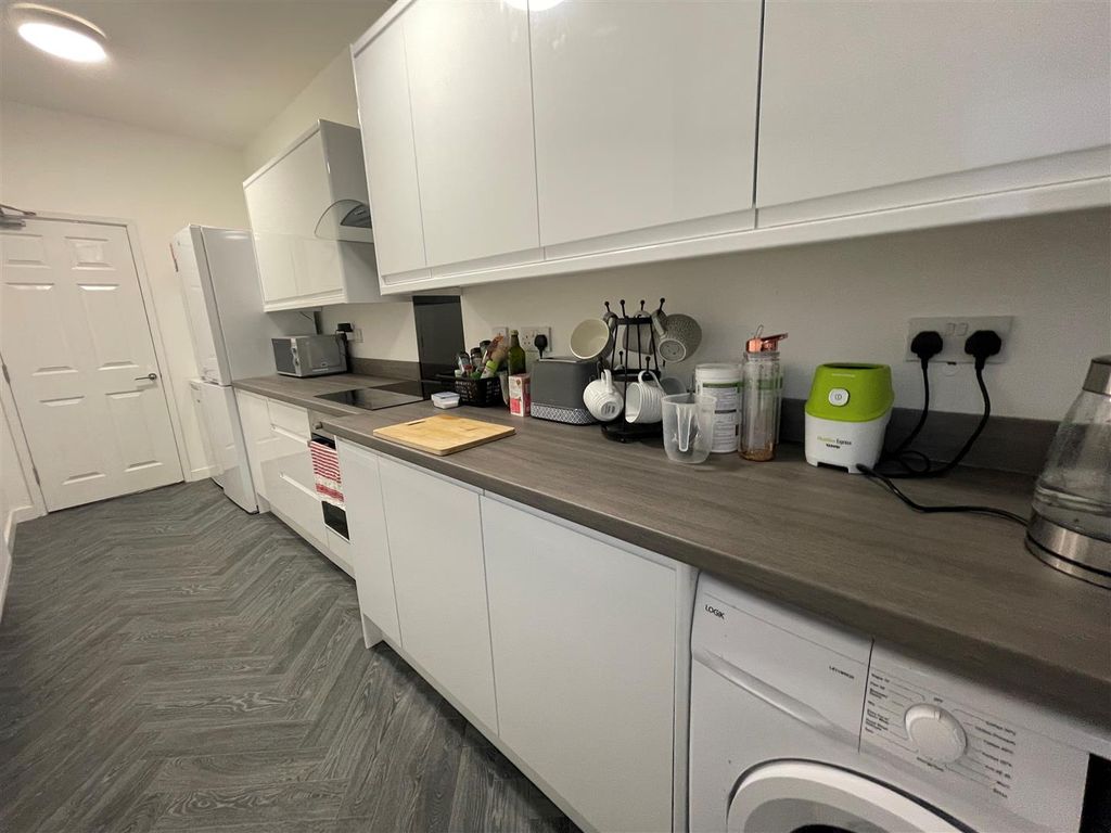 Property photo 3 of 4 11111111.Jpg