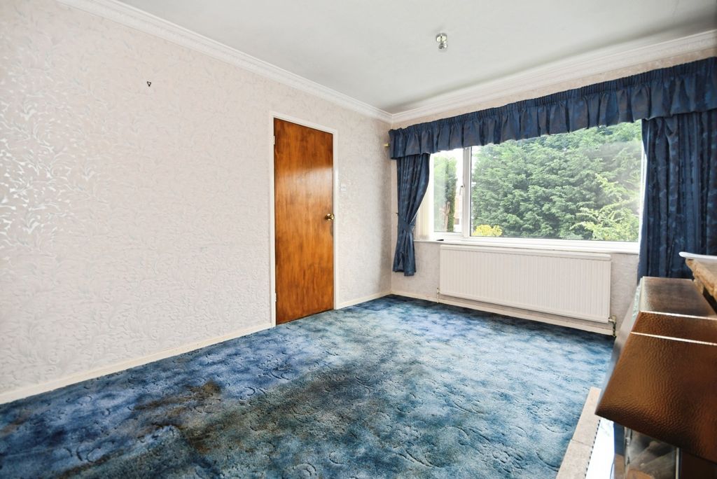 Property photo 3 of 16 Photo