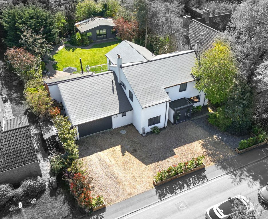 Property photo 1 of 25 Picture No. 29