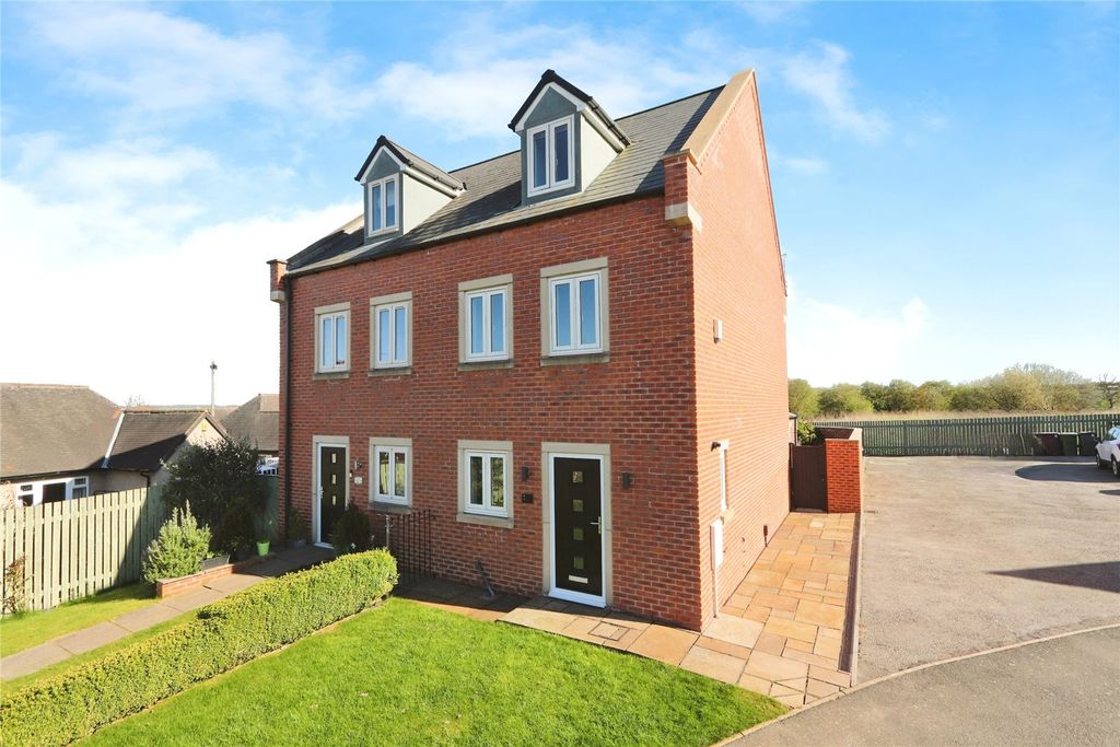 Property photo 2 of 24 Picture No. 27