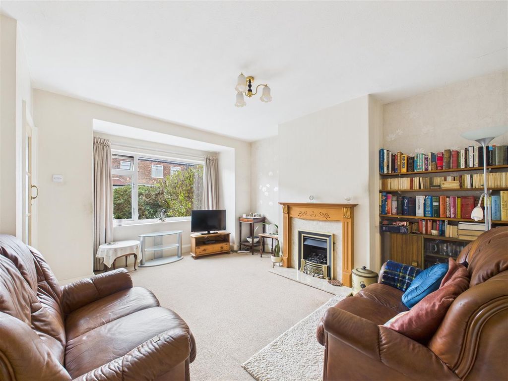 Property photo 2 of 9 Cam05451G0-Pr0074-Still006.Jpg