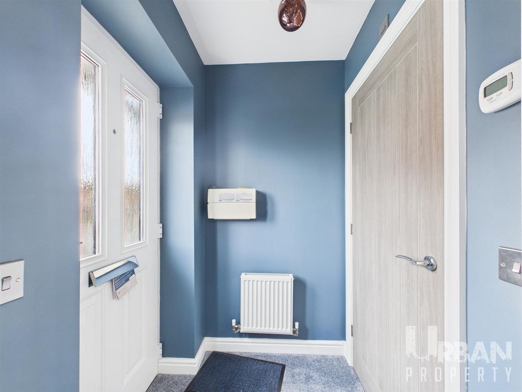 Property photo 3 of 13 Cam03038G0-Pr0232-Still013.Jpg