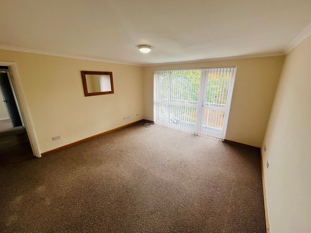 Property photo 2 of 10 Image