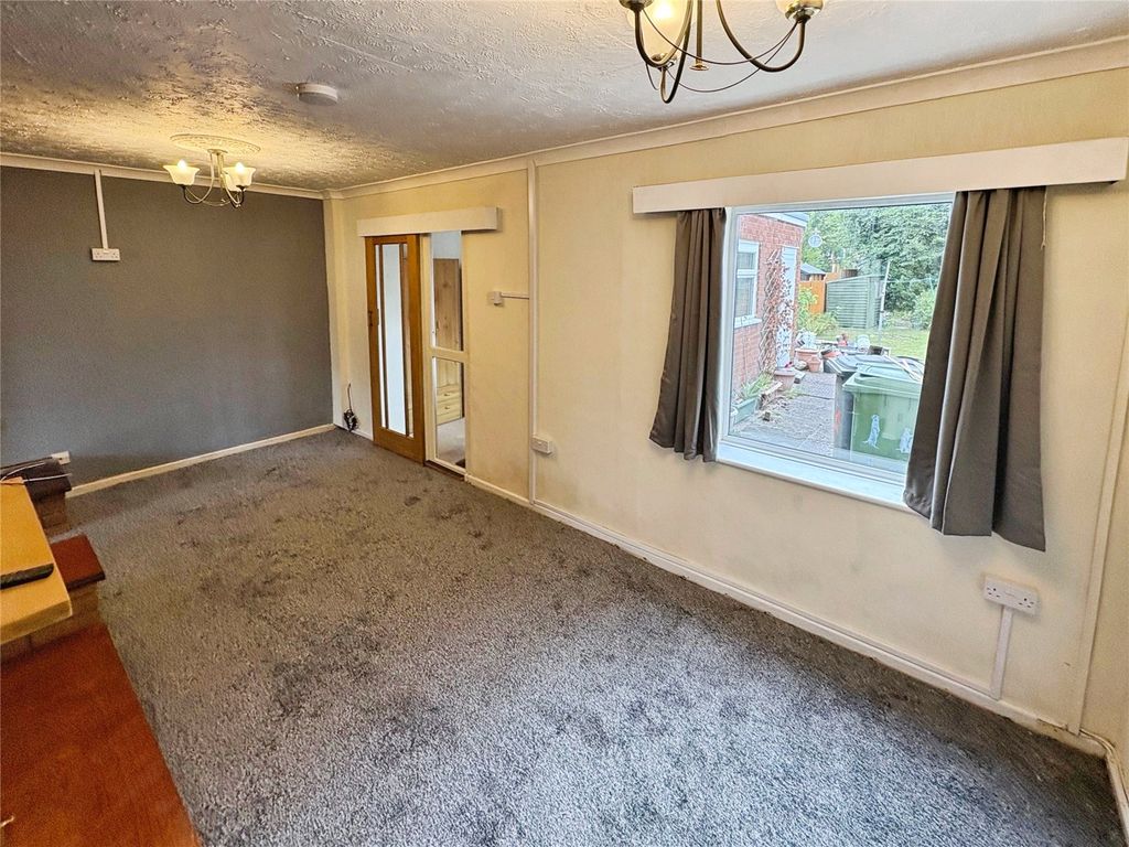 Property photo 3 of 6 Dining Room