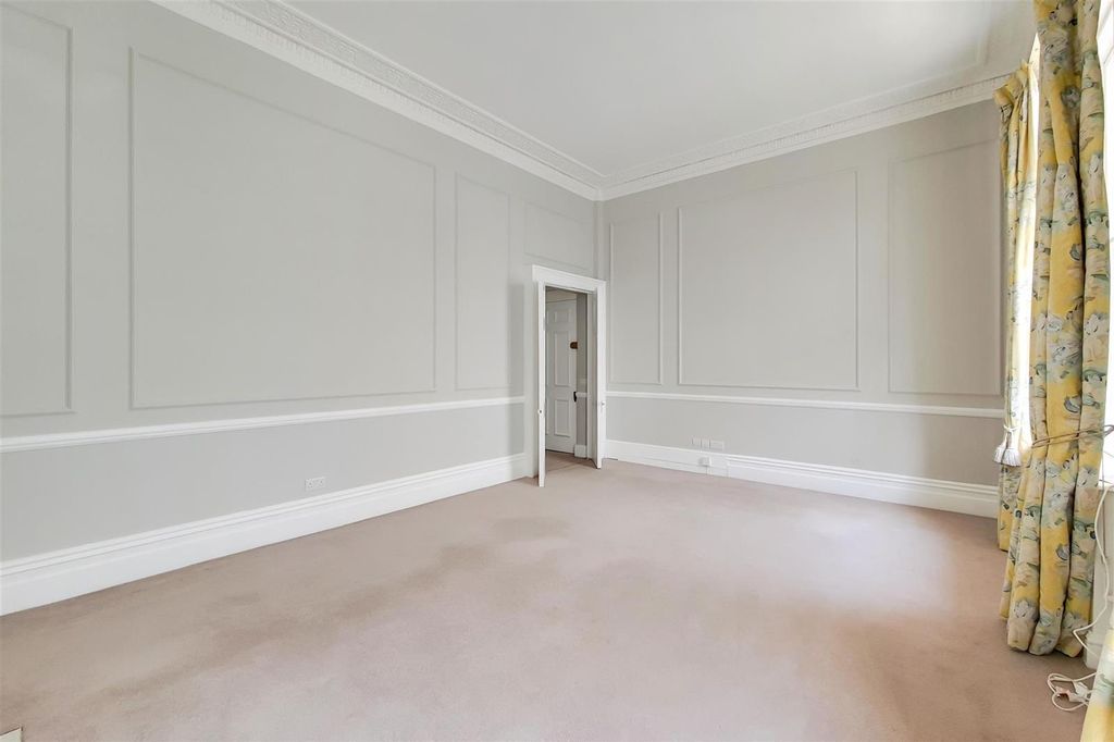 Property photo 3 of 10 Reception Room