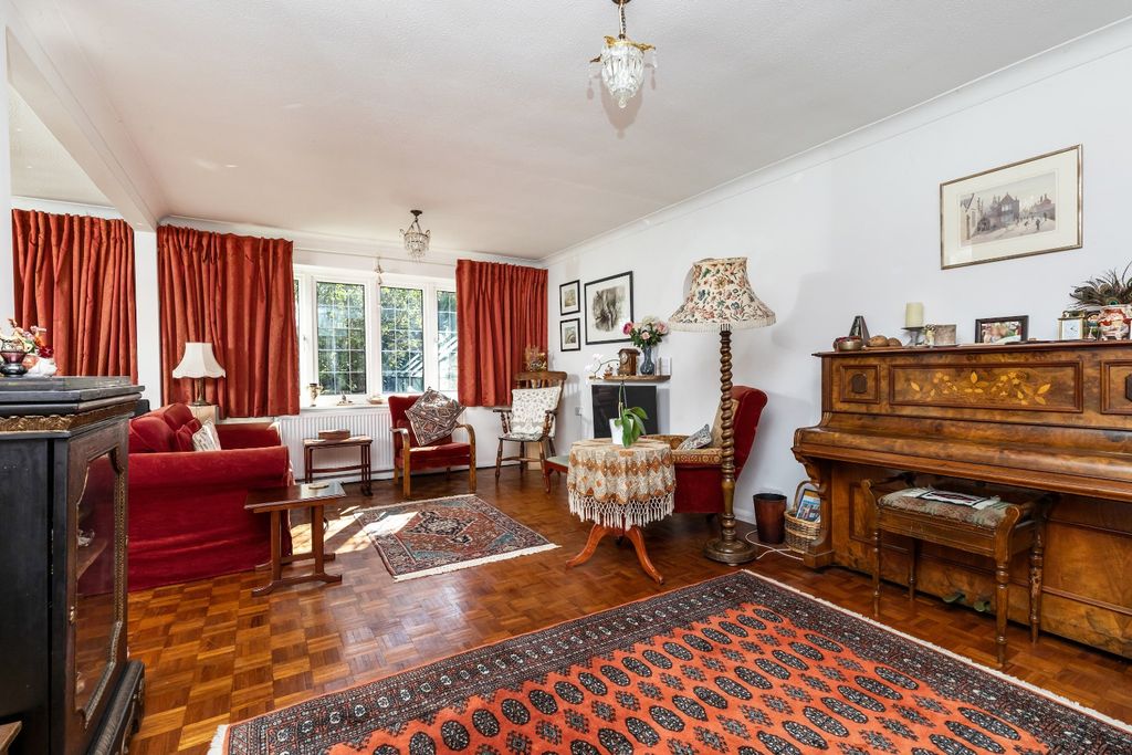 Property photo 2 of 23 5455421