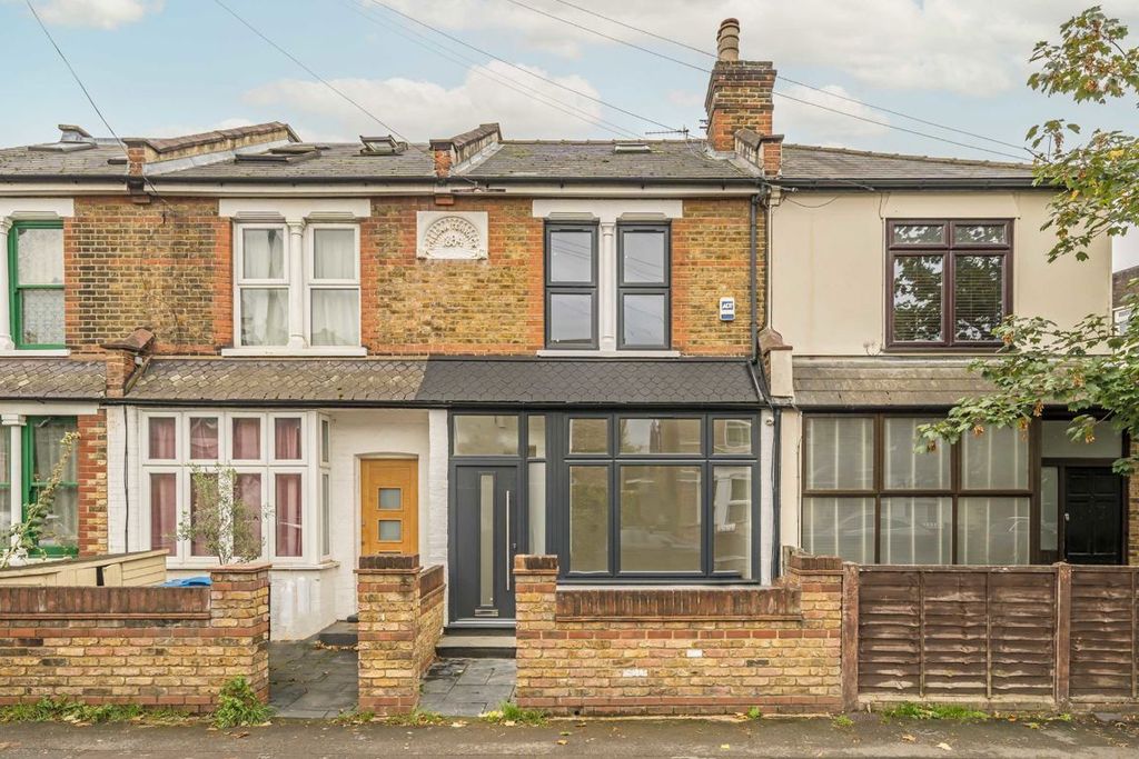 Property photo 1 of 1