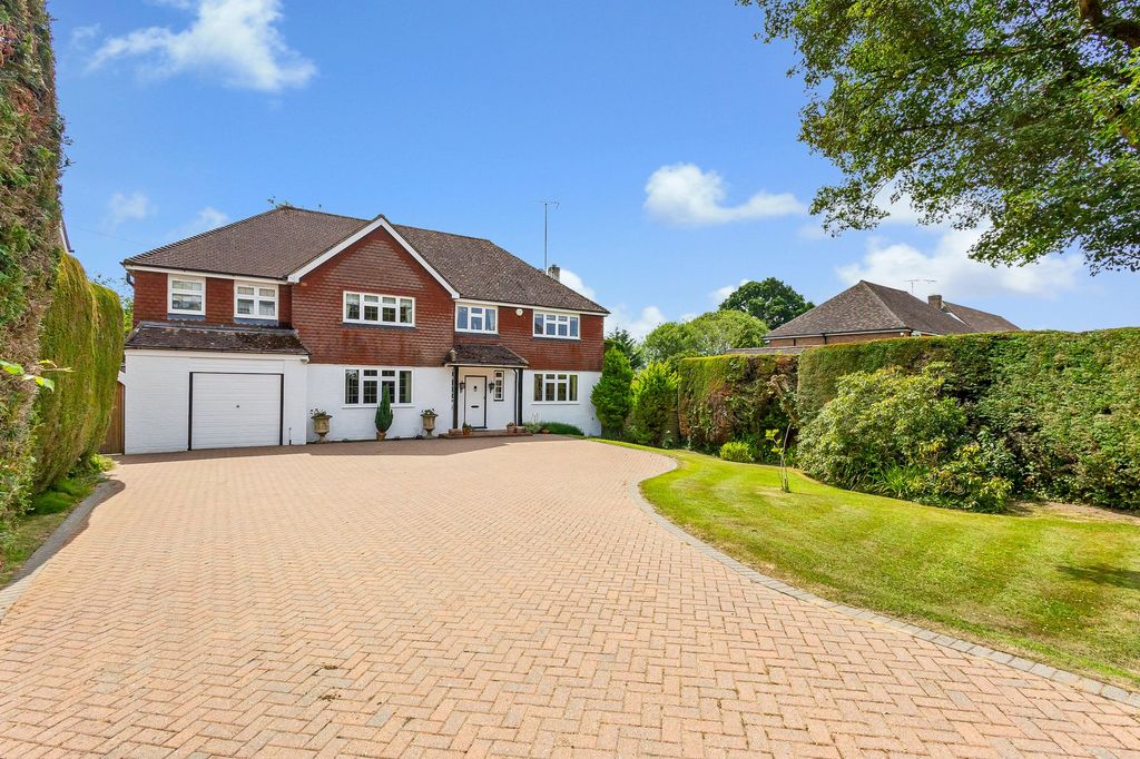 Property photo 1 of 19
