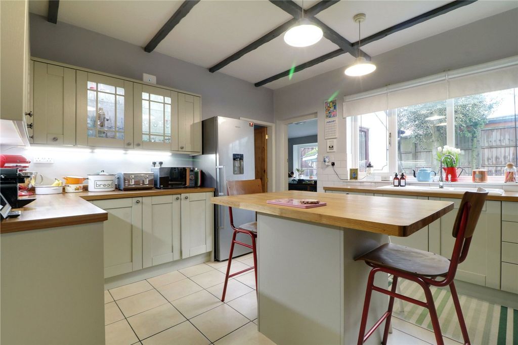 Property photo 3 of 28 Picture No. 09