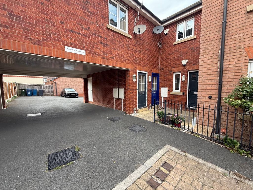 Property photo 1 of 6