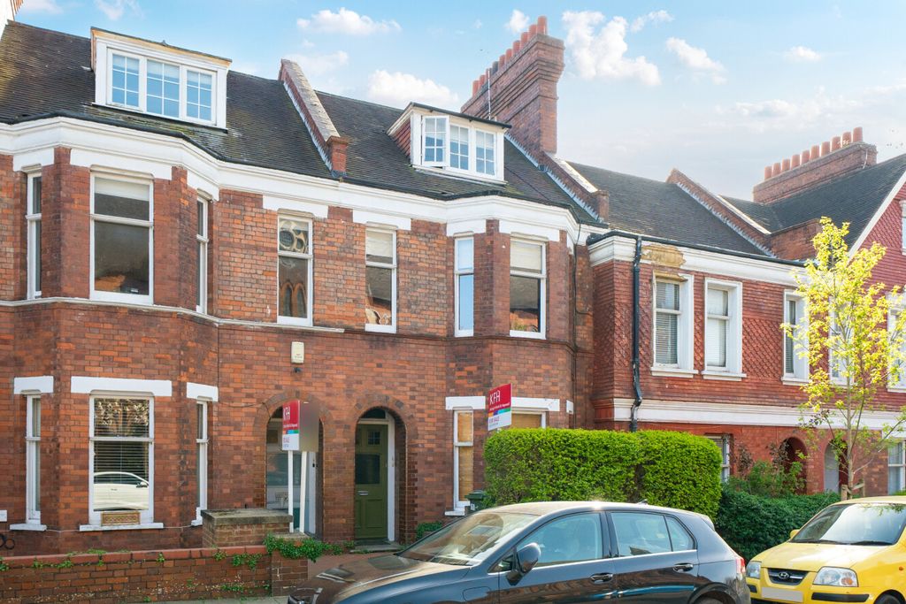 Property photo 2 of 10 1-69d7710848d6B-1...