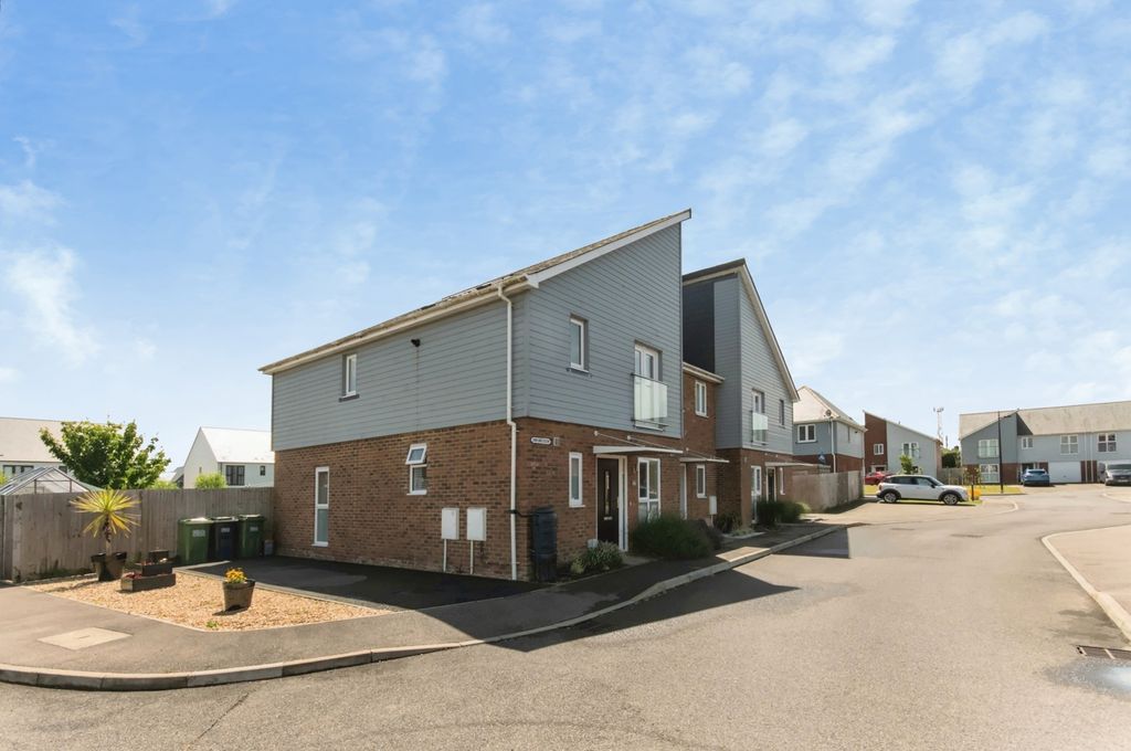 Property photo 1 of 16 Pbox-Img.Jpg