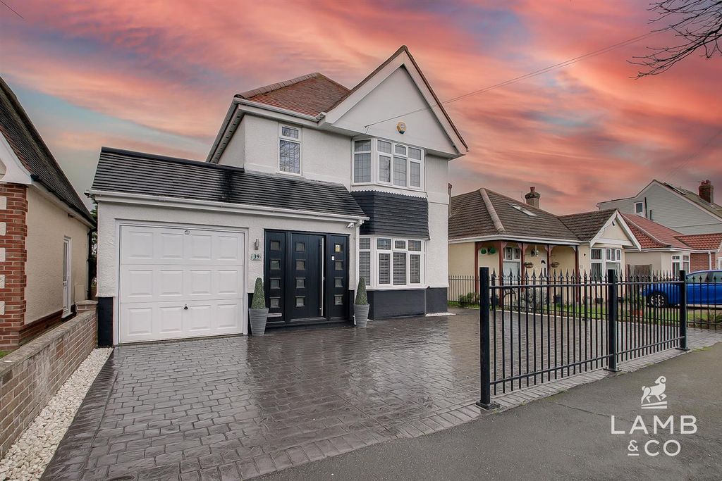 Property photo 1 of 31 Outside