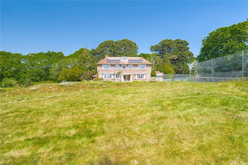 Property photo 3 of 32 Picture No. 19