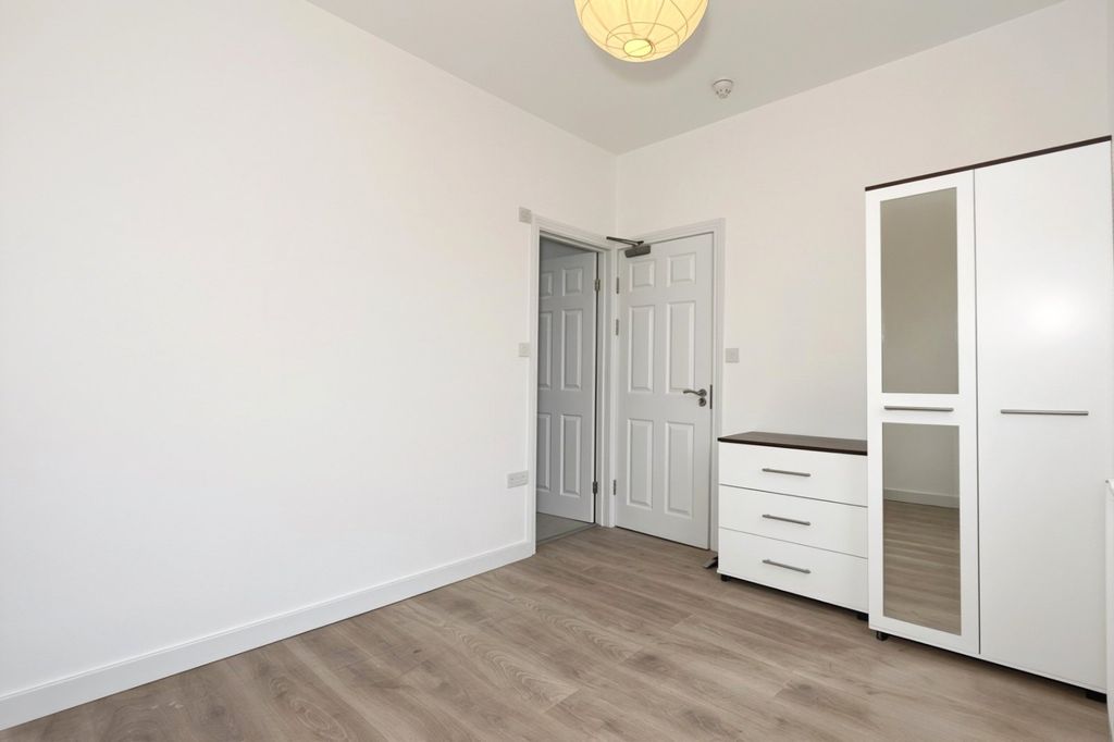 Property photo 1 of 7 Picture No. 01