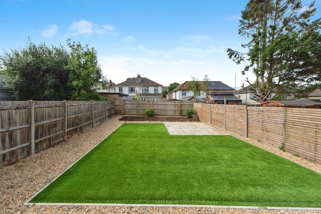 Property photo 3 of 13 Photo