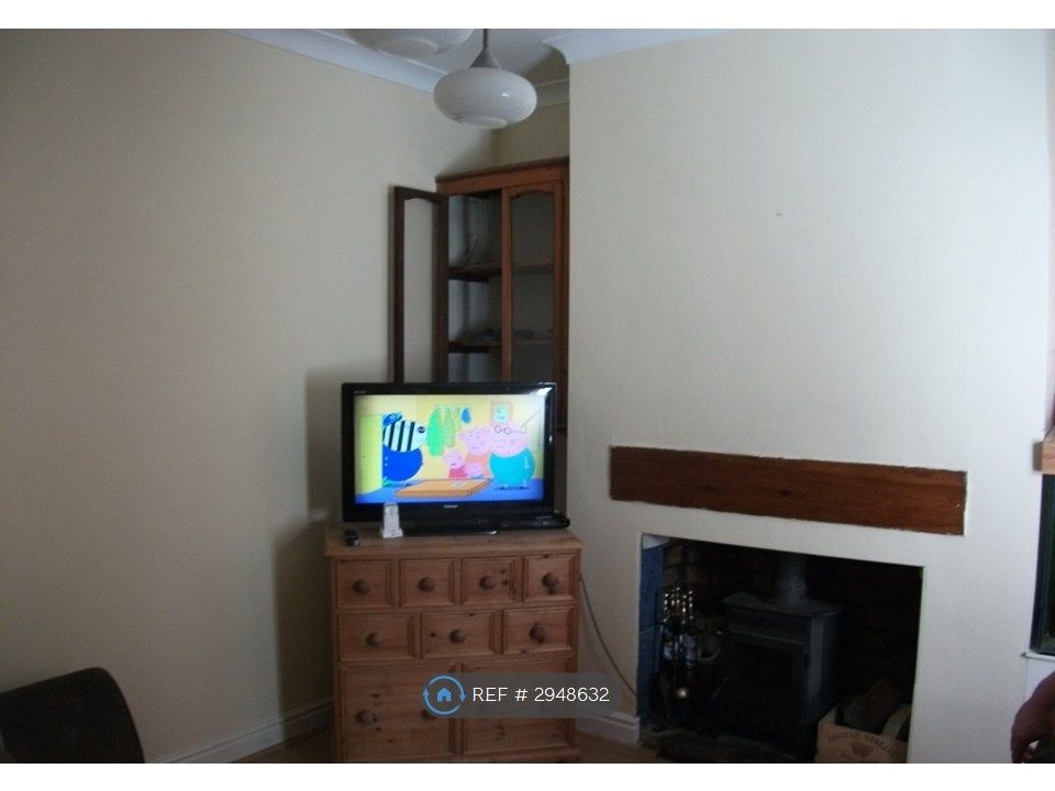 Property photo 3 of 8