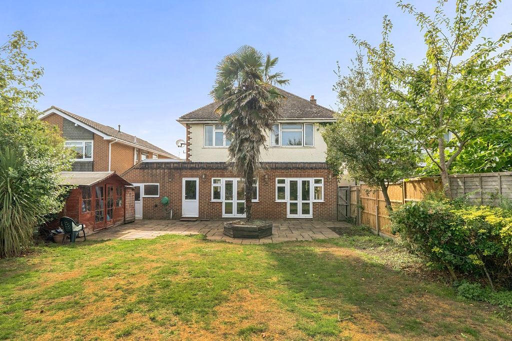 Property photo 3 of 22