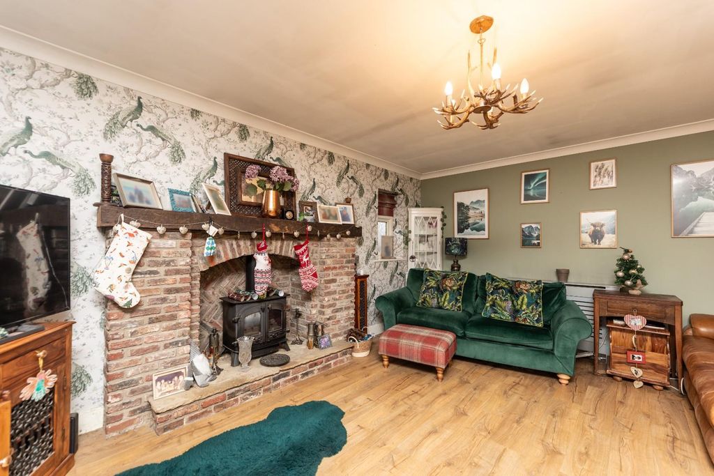 Property photo 3 of 29 5C5A3169.Jpg