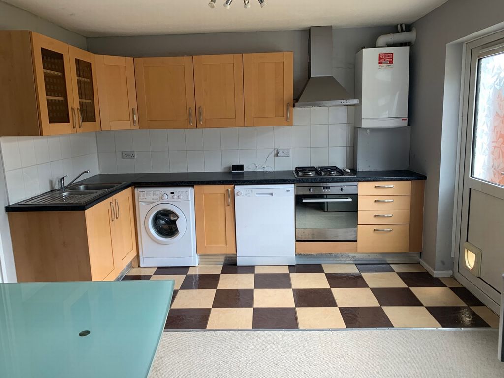 Property photo 1 of 22 Photo 13