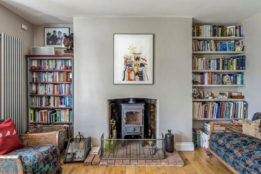 Property photo 3 of 65 5328112