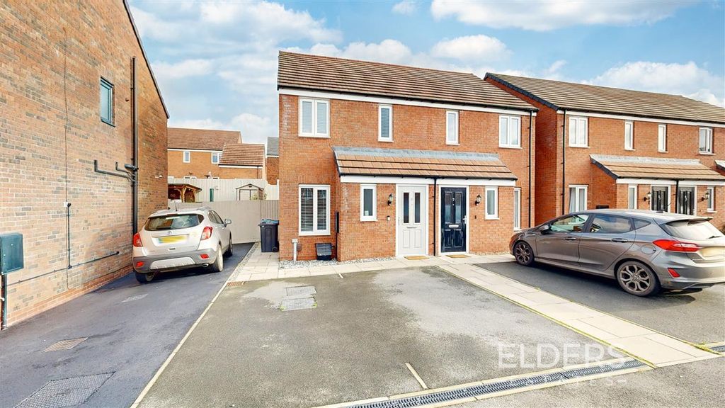 Property photo 1 of 12 Main Picture