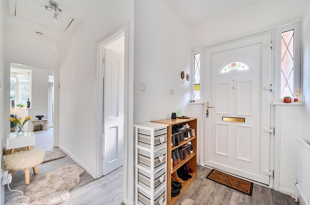 Property photo 3 of 14 1421275-5-69A6c20...
