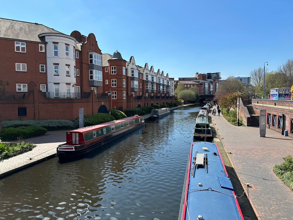 Property photo 1 of 22