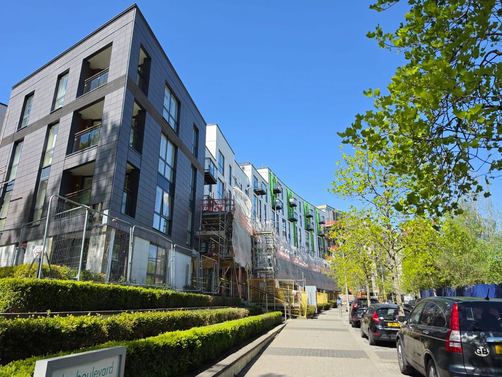 Property photo 1 of 9