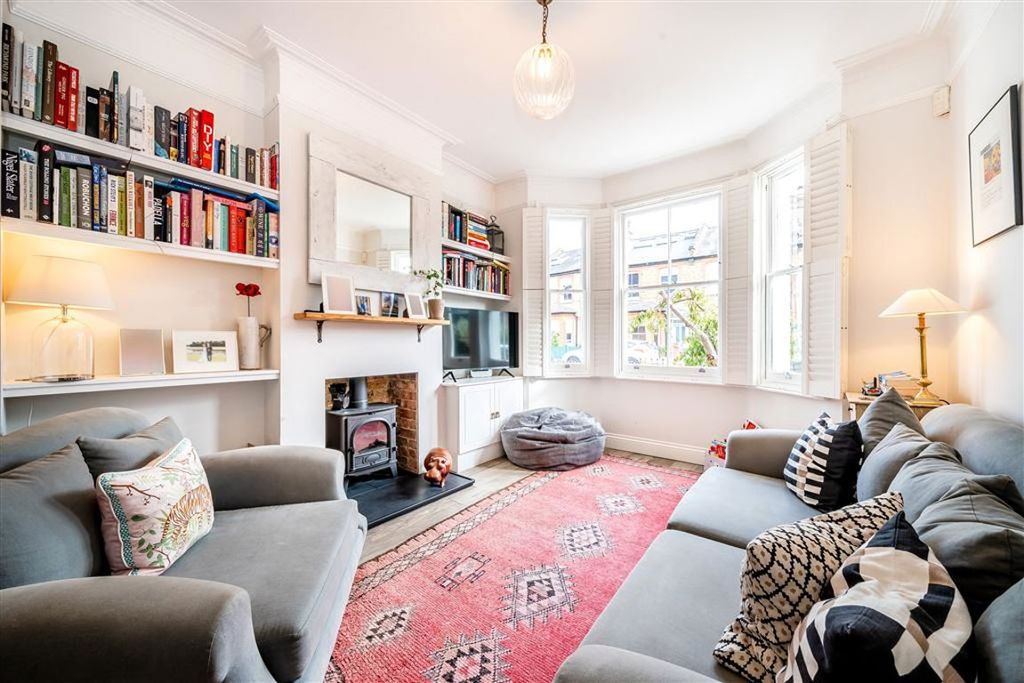 Property photo 2 of 7