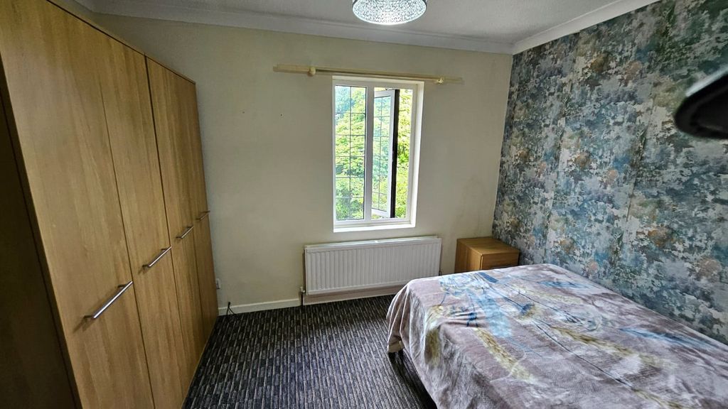 Property photo 2 of 7 Picture No. 03