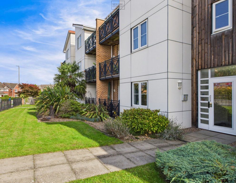 Property photo 3 of 17