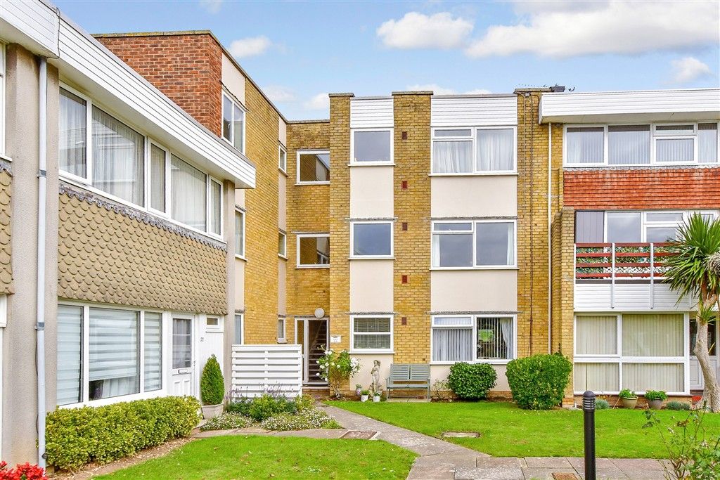 Property photo 3 of 12 External (Web)