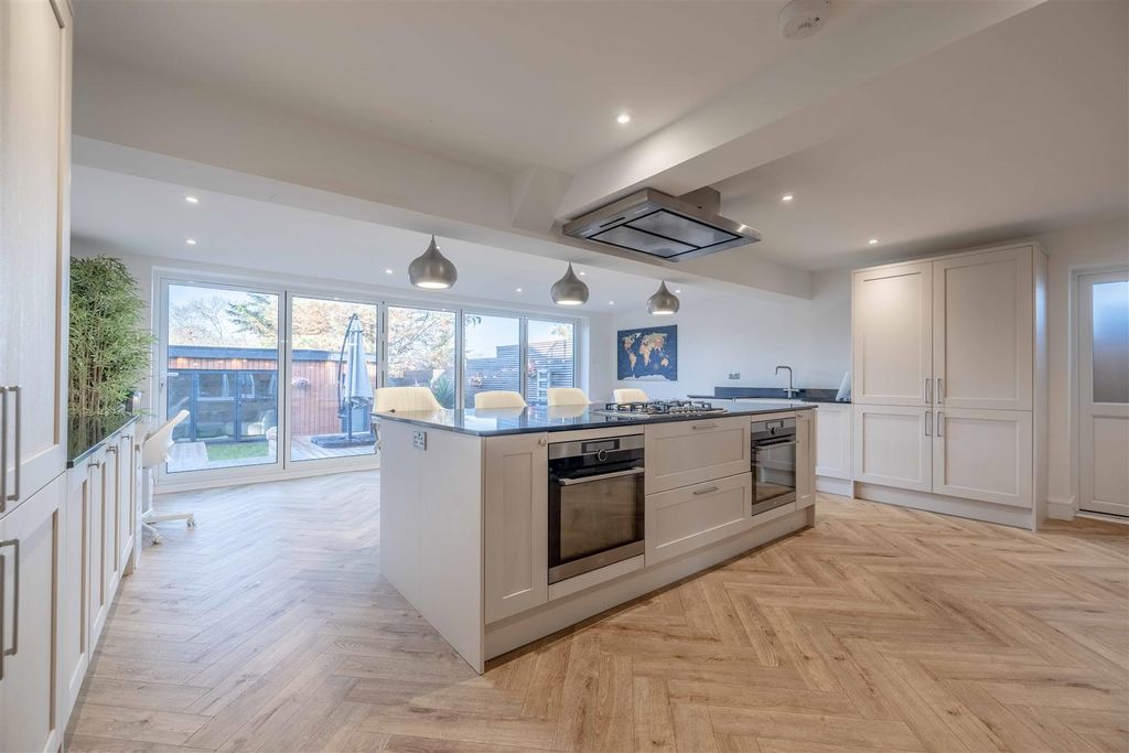 Property photo 2 of 31 65Lw (20 Of 33).Jpg