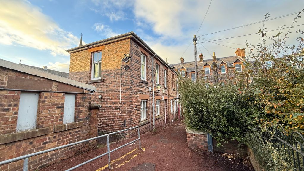 Property photo 3 of 25 3.Jpeg