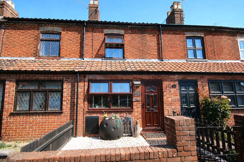 Property photo 1 of 26 2Bdedb80-2935-4028-A654-80201Aa26295.Png