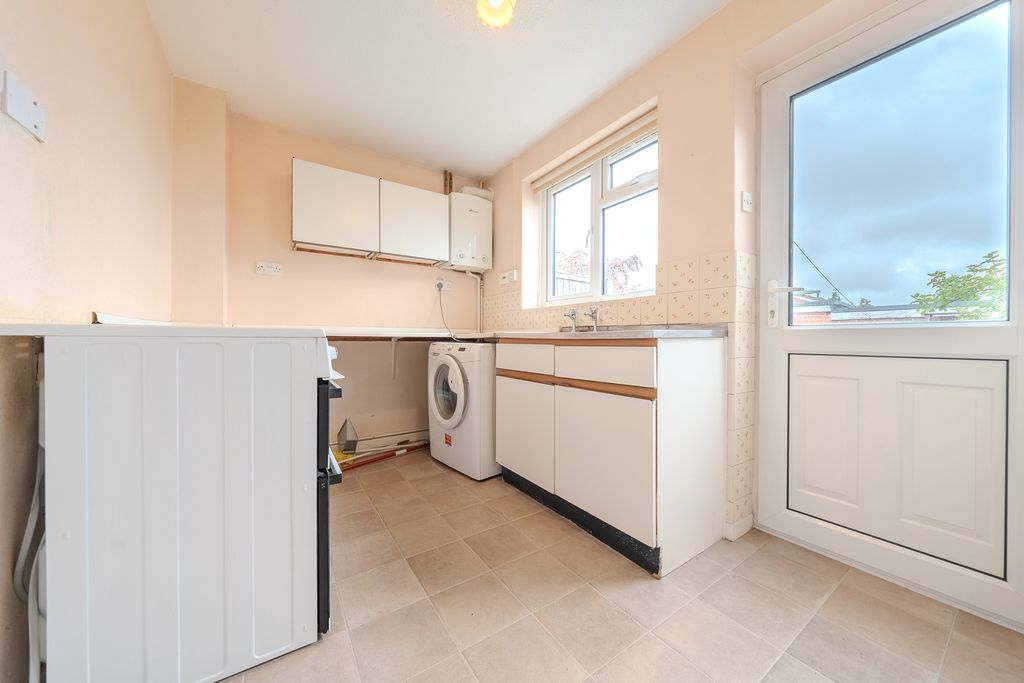 Property photo 2 of 13 Dsc09047-Hdr