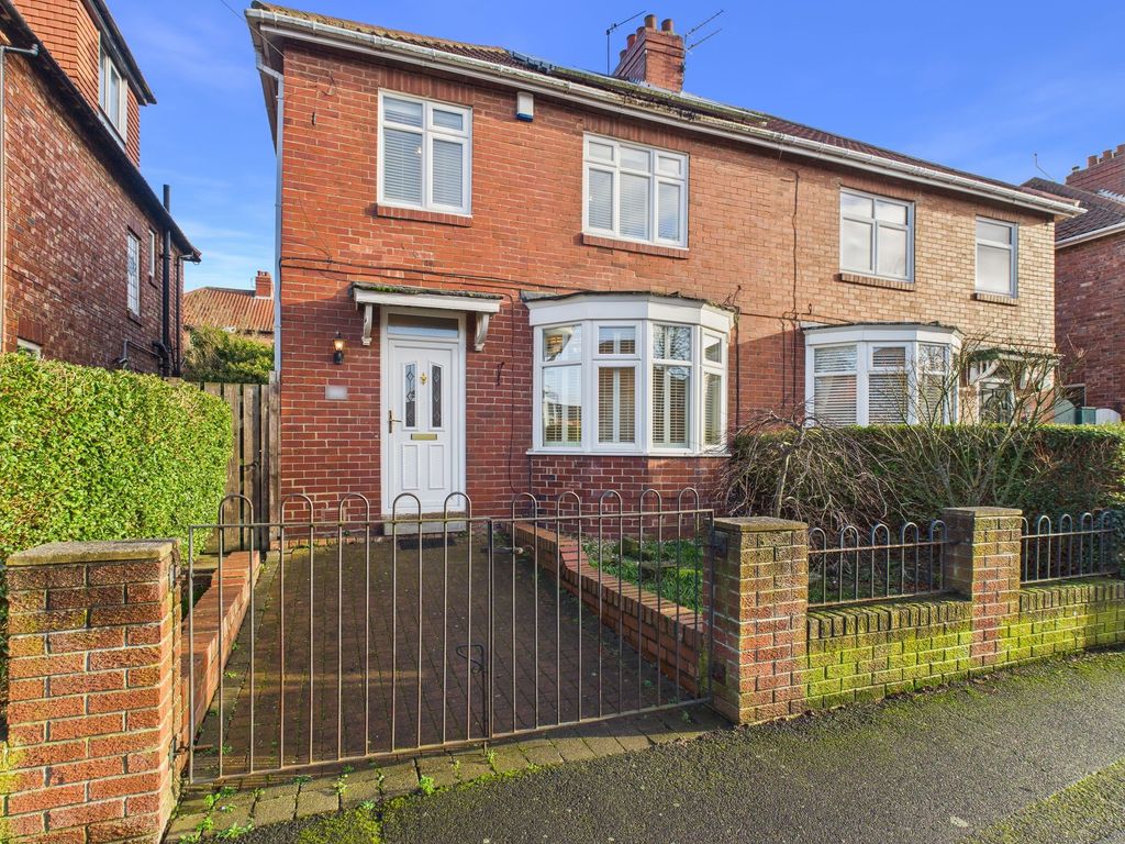 Property photo 1 of 15 External