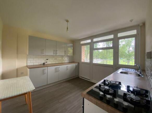 Property photo 1 of 4