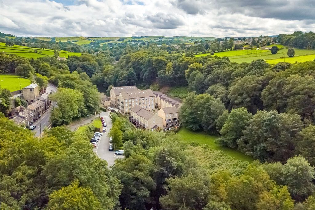 Property photo 1 of 19 Accommodation