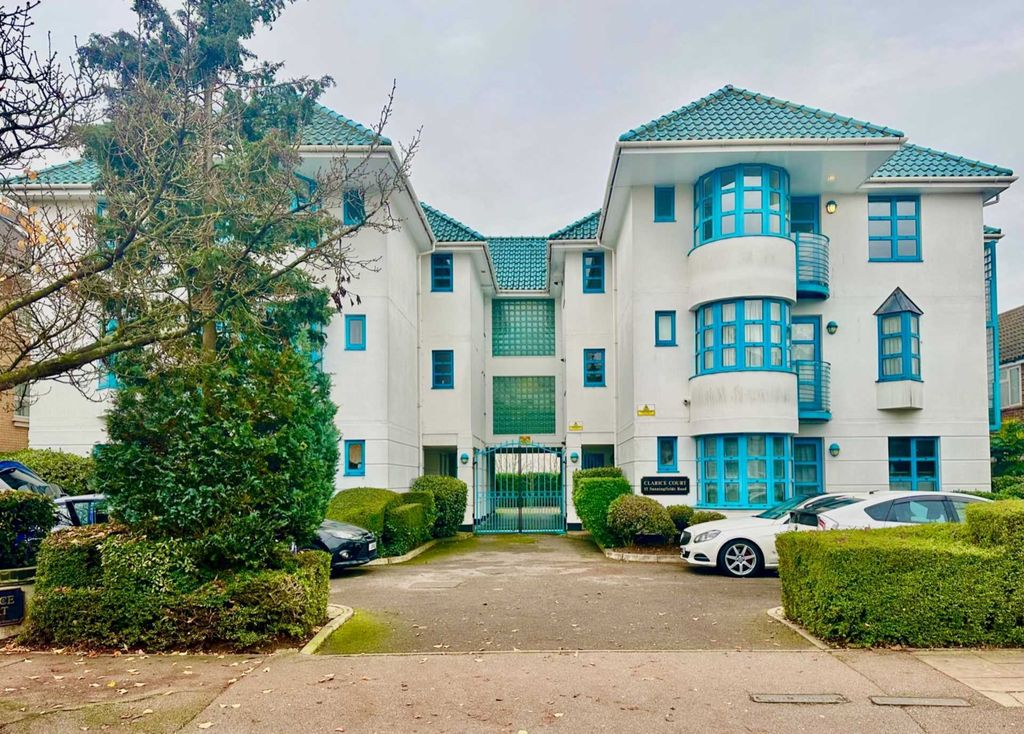 Property photo 1 of 10