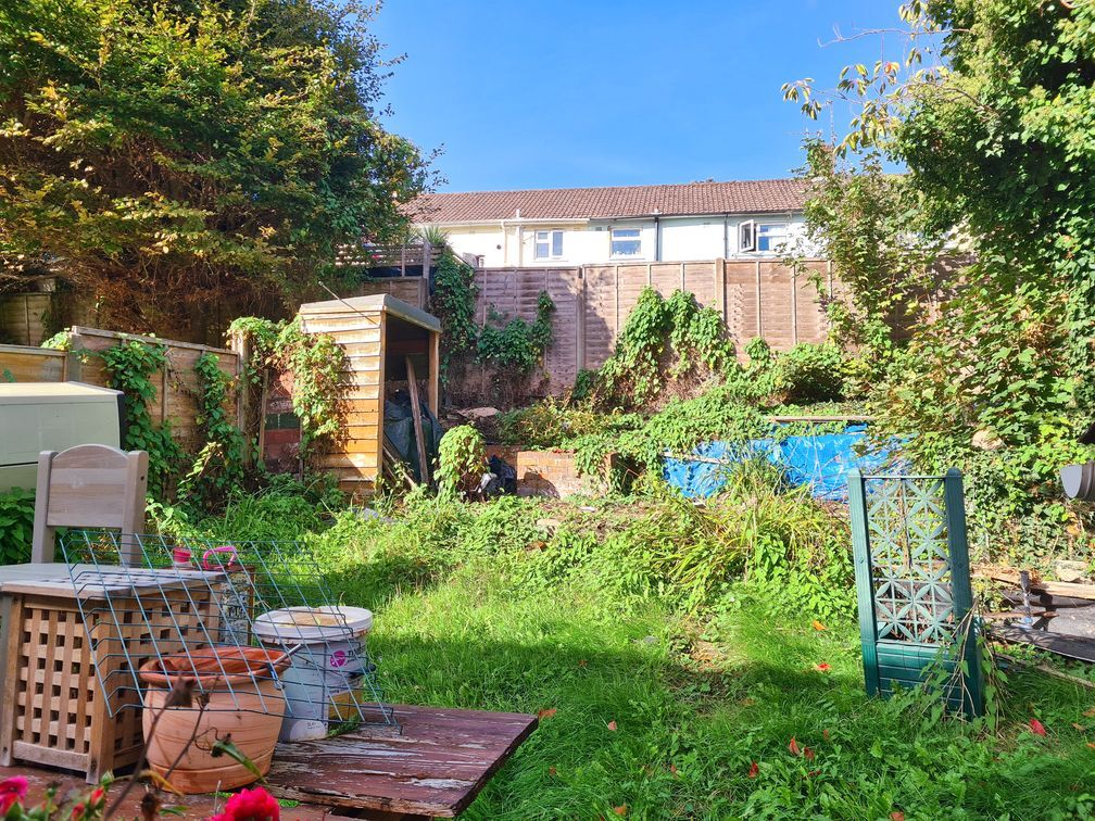Property photo 2 of 21